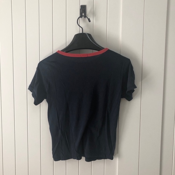 Brandy Melville New York crop top - Picture 2 of 3